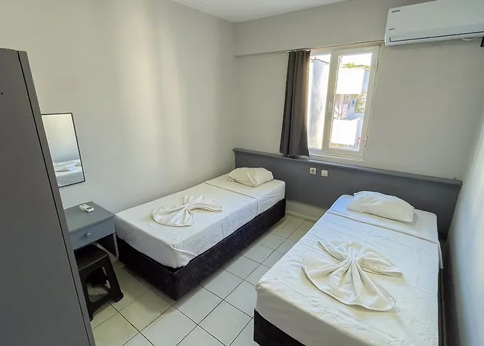 Apartahotel Saffron 3*
