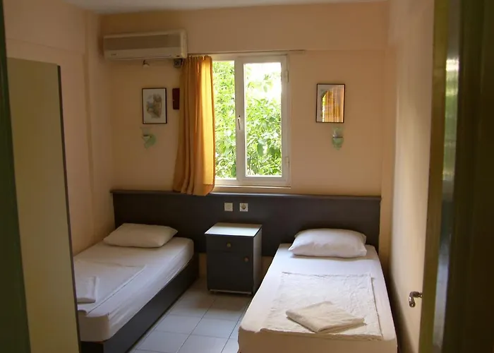 Apartahotel Saffron 3*